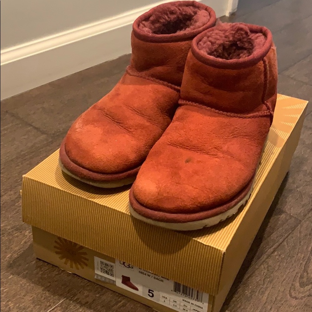 Classic Mini Uggs - image 3